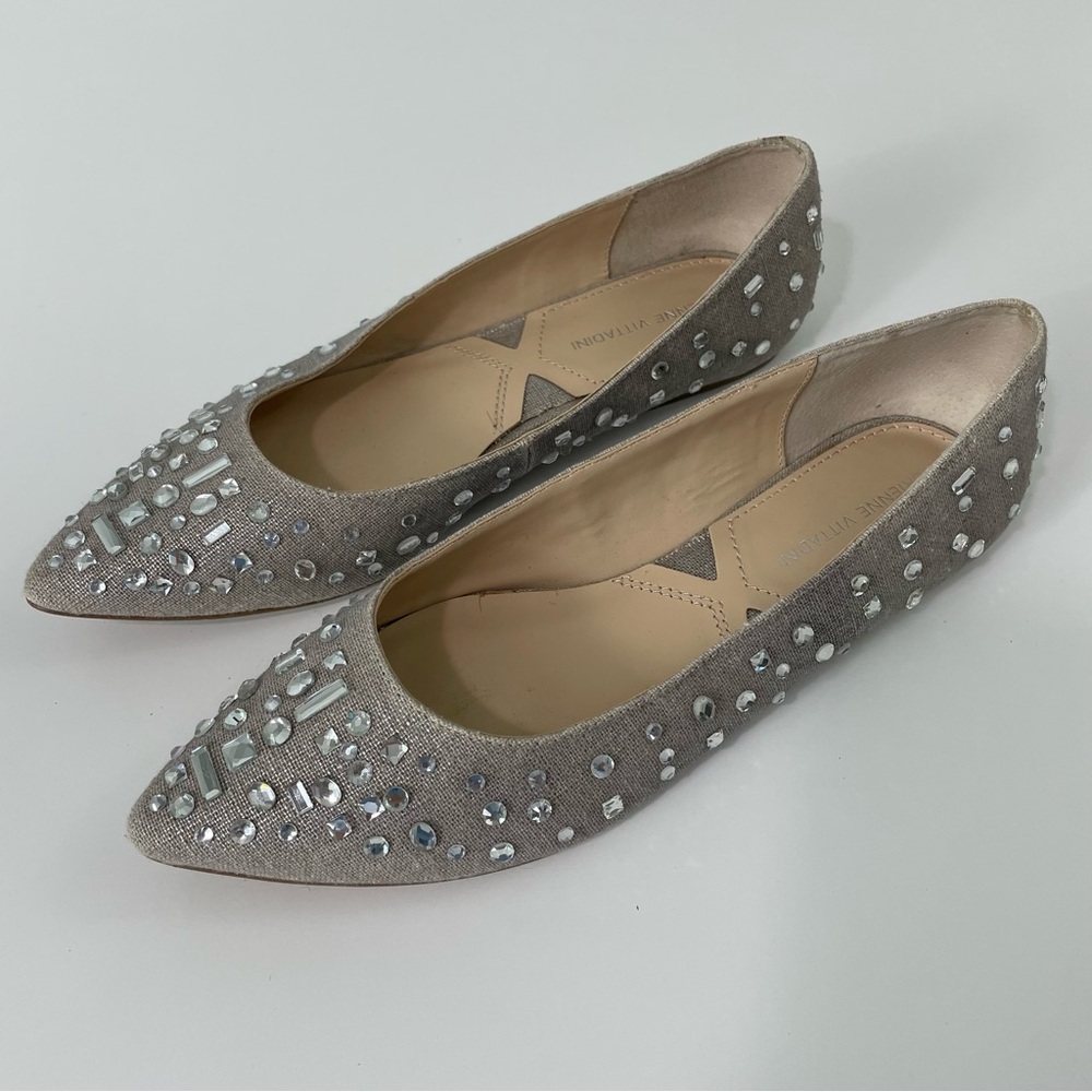 Adrienne Vittadini Taupe Linen Jeweled Pointed Toe Flats Sz 8.5